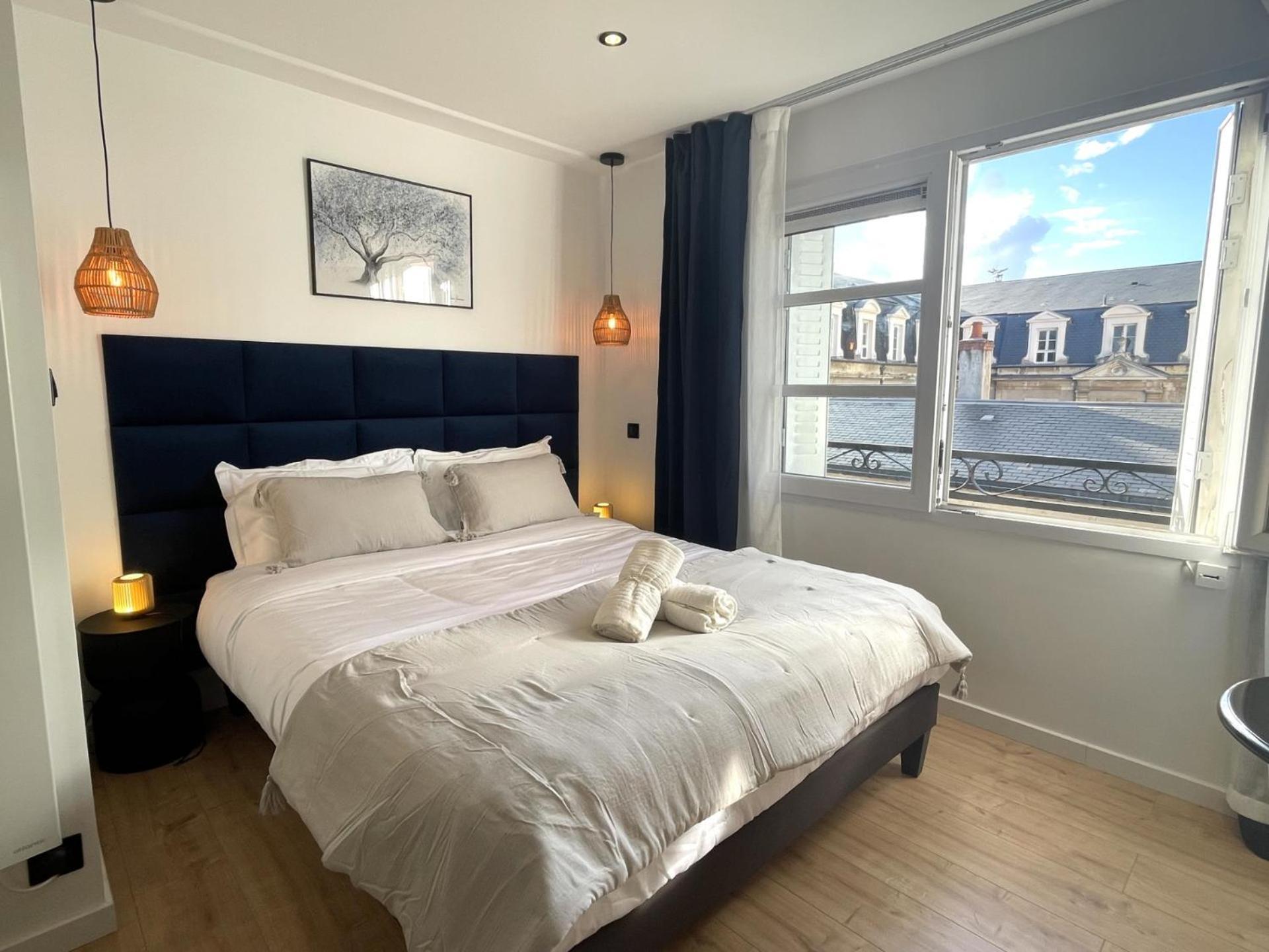 Sous Le Chene Bleu - Appartement Cosy Au Coeur De דיז'ון מראה חיצוני תמונה